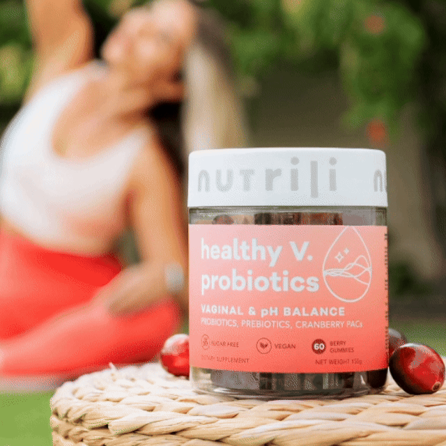 Cranberry probiotic capsules for women’s health